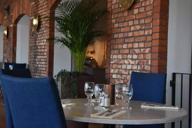 Quality Hotel Waterfront