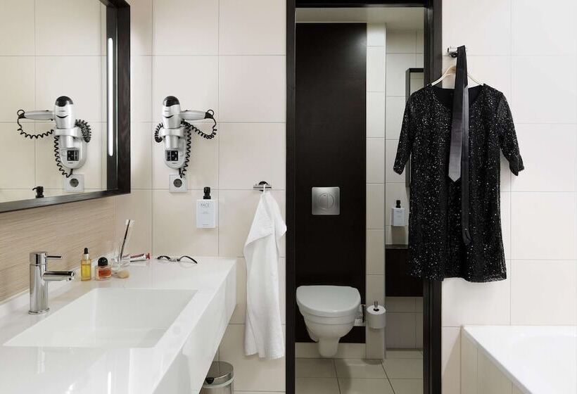 هتل Scandic Anglais