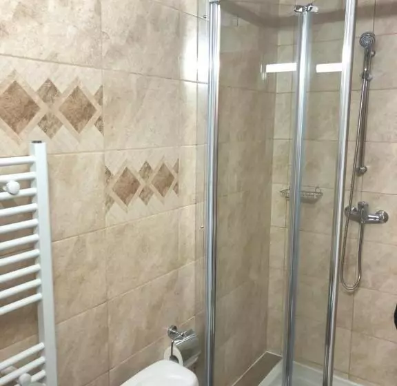 Motel Hanul Izvorul Rece Sinaia