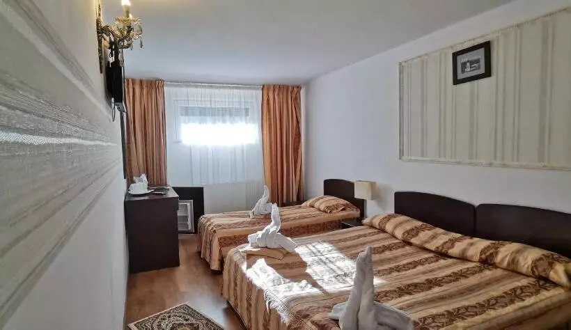 Motel Hanul Izvorul Rece Sinaia