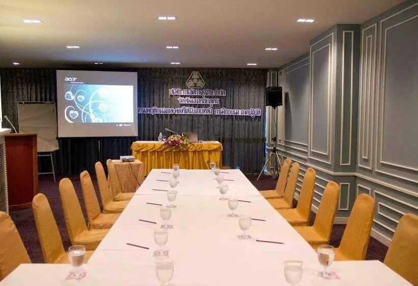 Ambassador Hotel Bangkok   Sha Extra Plus