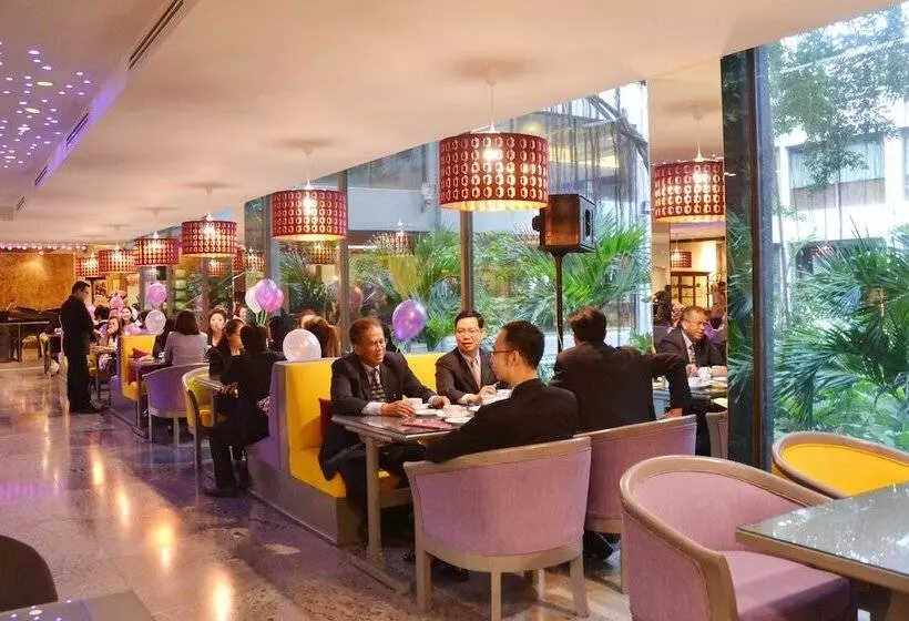 Ambassador Hotel Bangkok   Sha Extra Plus