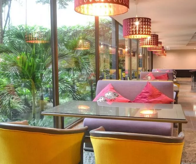Ambassador Hotel Bangkok   Sha Extra Plus