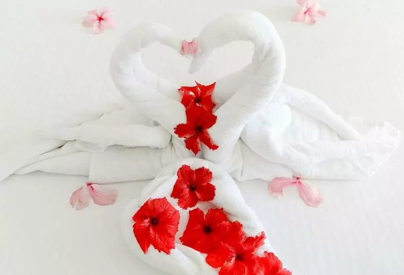 هتل Coral Strand Smart Choice