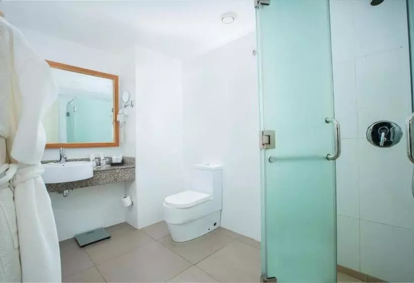 هتل Coral Strand Smart Choice