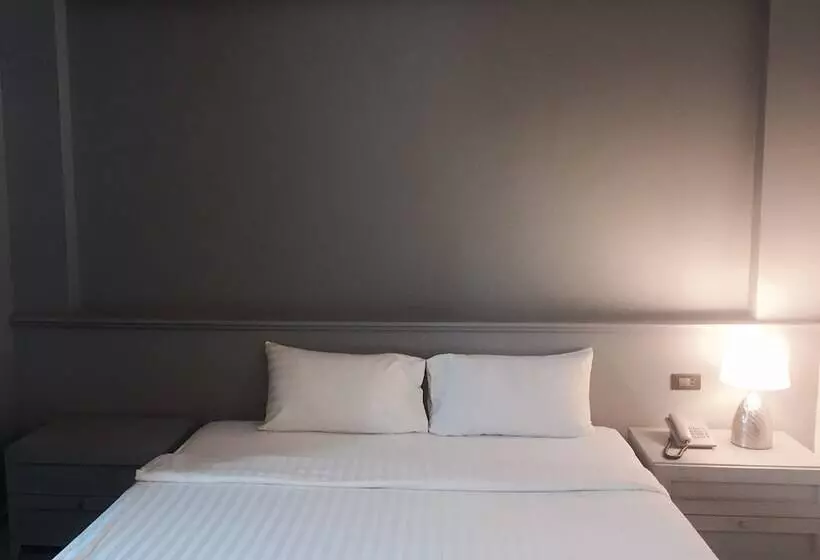 Отель Hatyai Holiday