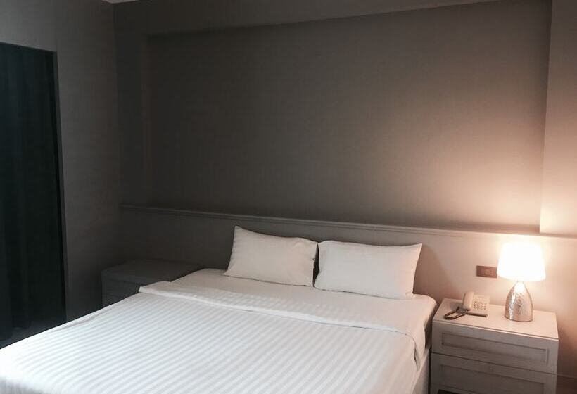 בית מלון כפרי Hatyai Holiday