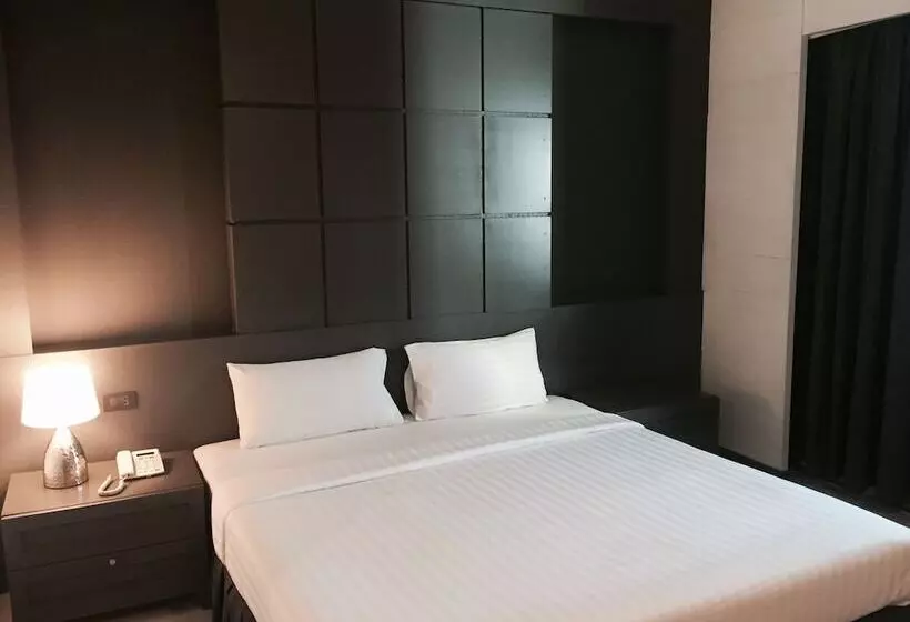 Отель Hatyai Holiday