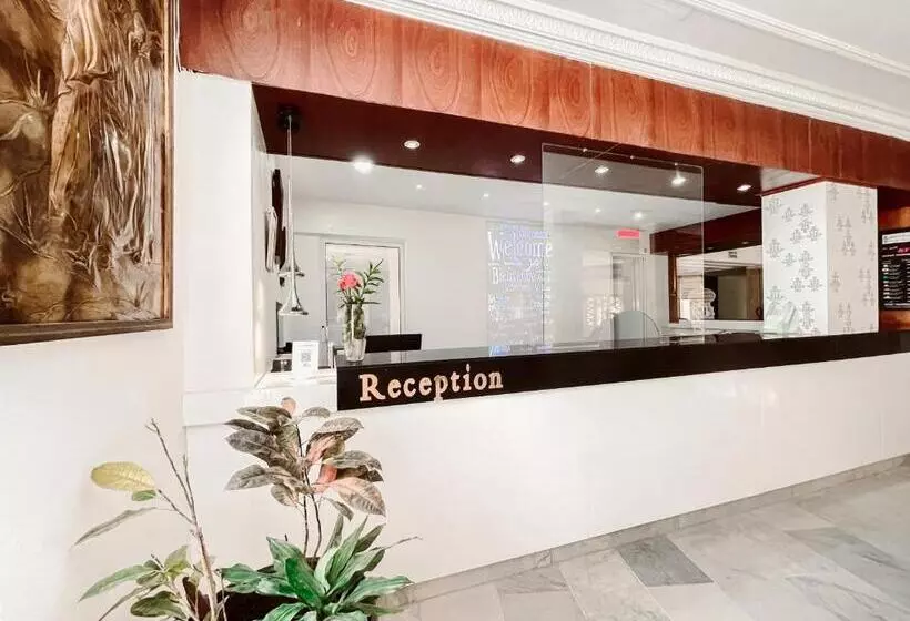 هتل Hôtel Oasis Gabes