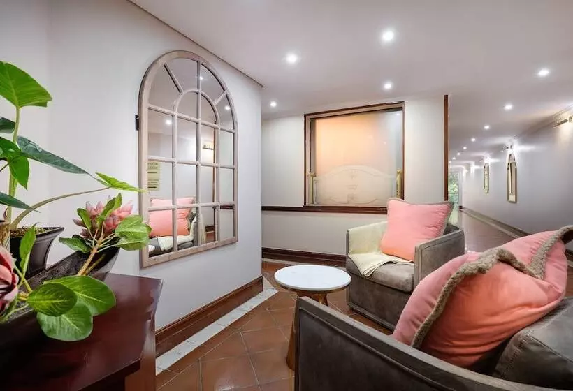 Protea Hotel By Marriott Johannesburg Balalaika Sandton