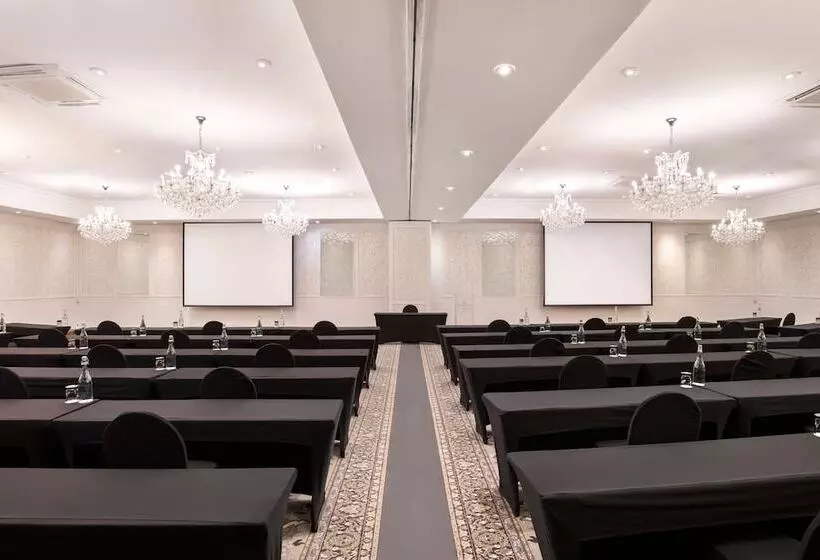 Protea Hotel By Marriott Johannesburg Balalaika Sandton