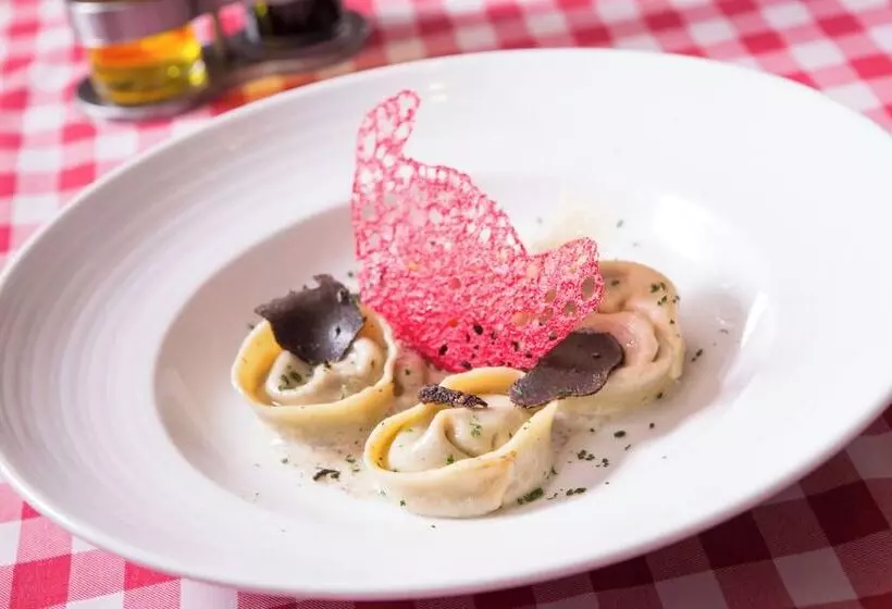 Royal Orchid Sheraton Riverside Hotel Bangkok