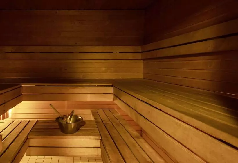 هتل Scandic Rukahovi