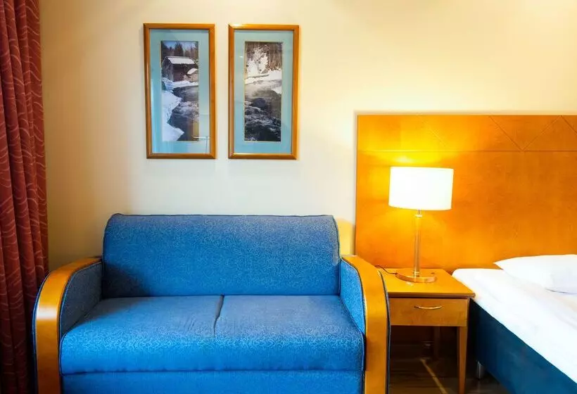 هتل Scandic Rukahovi