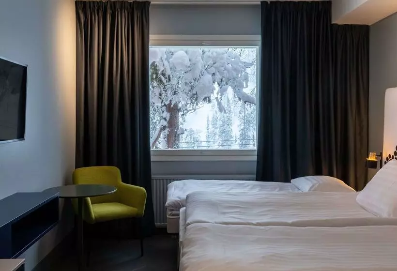 هتل Scandic Rukahovi