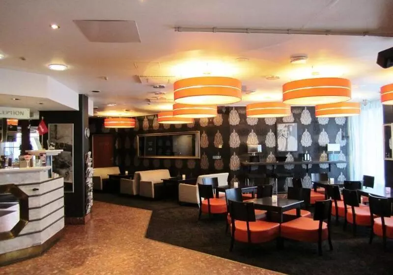 Teatterihotelli Riihimäki