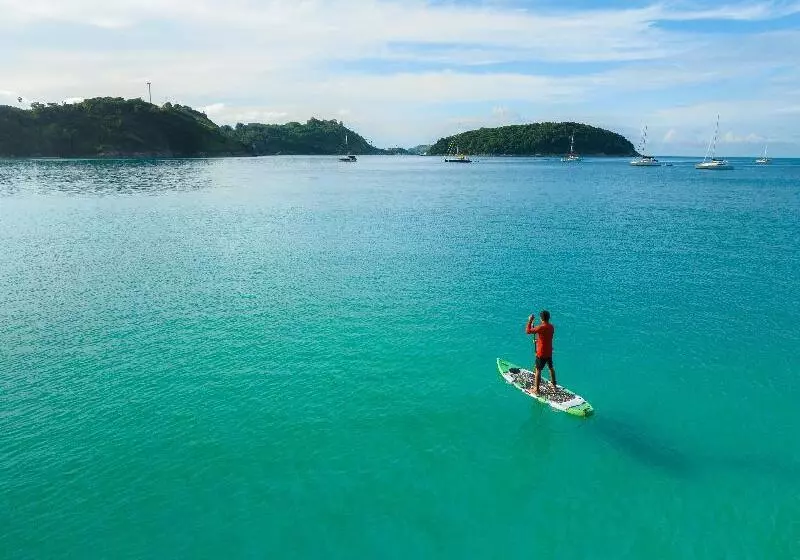 בית מלון כפרי The Nai Harn