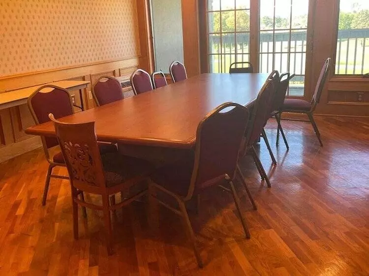 Bay Valley Resort & Conference Centre