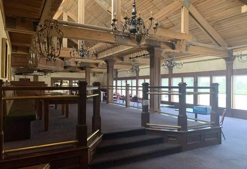 Bay Valley Resort & Conference Centre