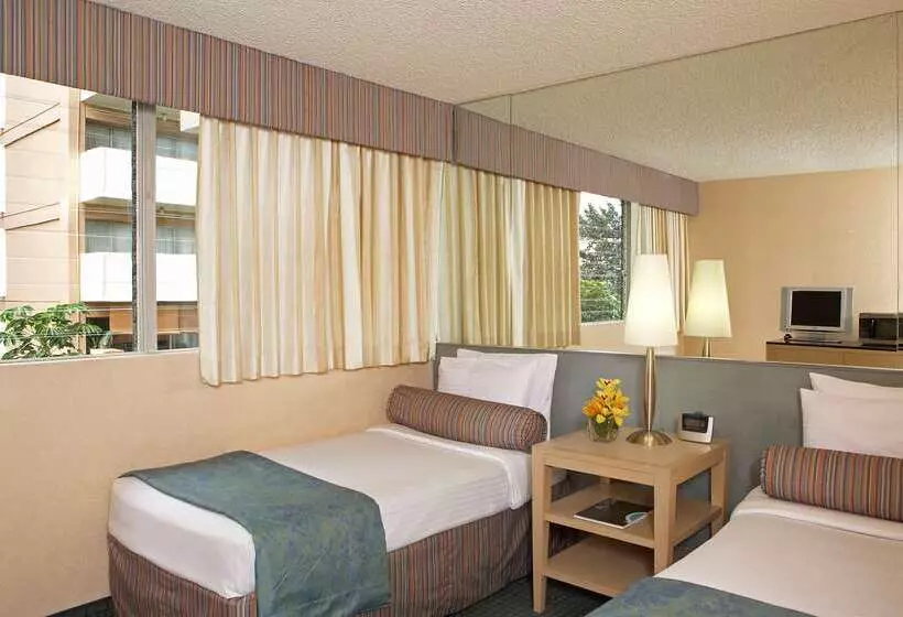 ホテル Aqua Aloha Surf Waikiki