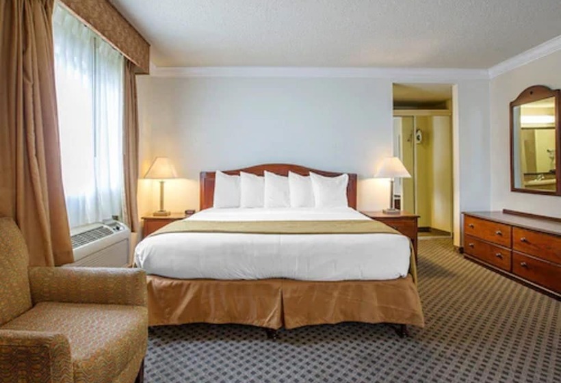 هتل Arbor Inn Monterey