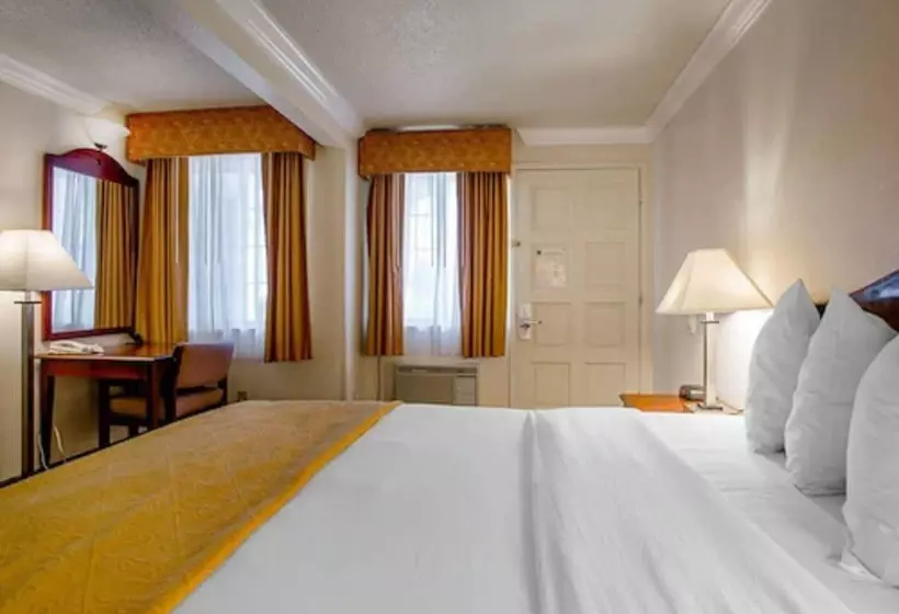 فندق Arbor Inn Monterey