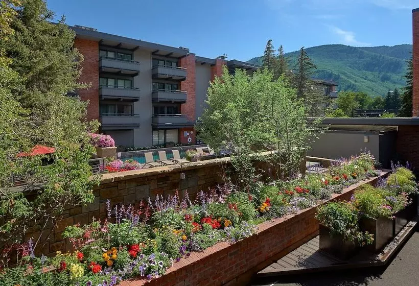 Hotel Aspen Square Condominium