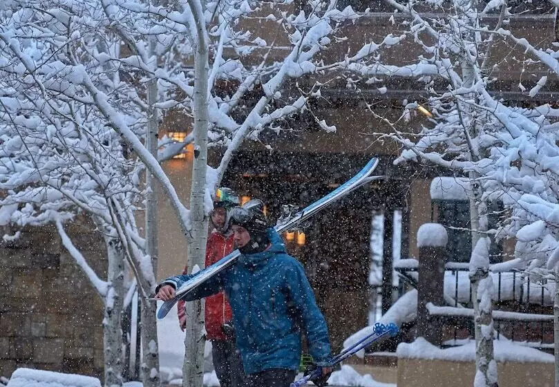 Hotel Aspen Square Condominium