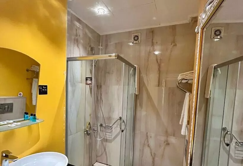 ホテル Bakirkoy Tashan Business & Airport