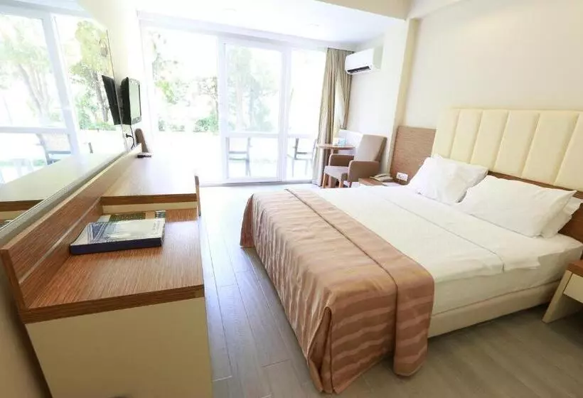 هتل Balcova Thermal