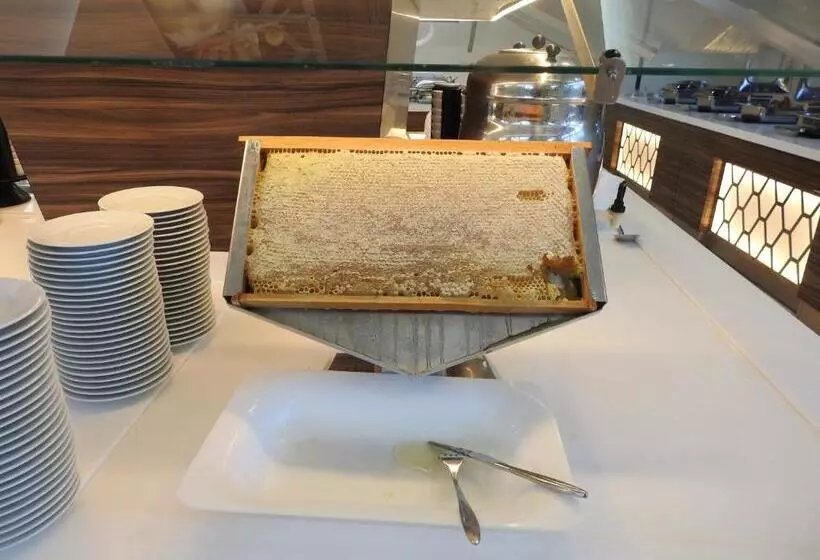 هتل Balcova Thermal