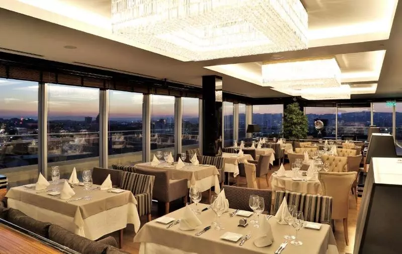 酒店 Dedeman Ankara