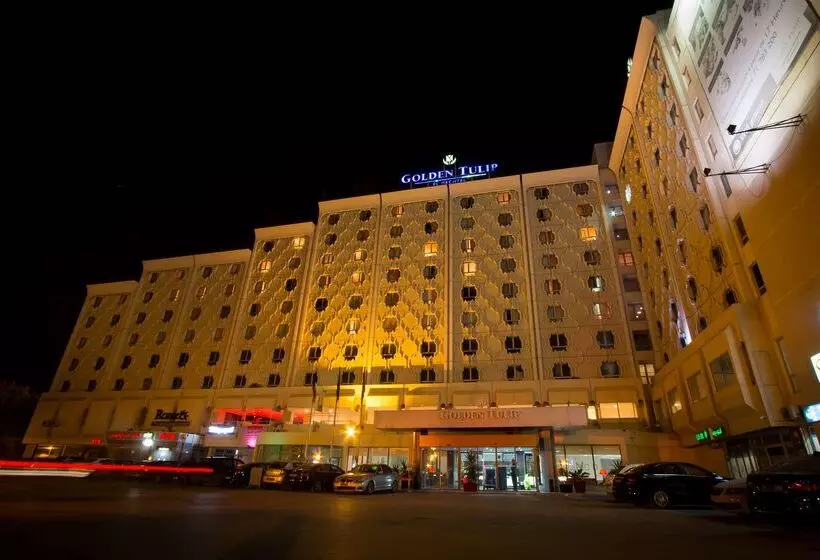 هتل Golden Tulip El Mechtel
