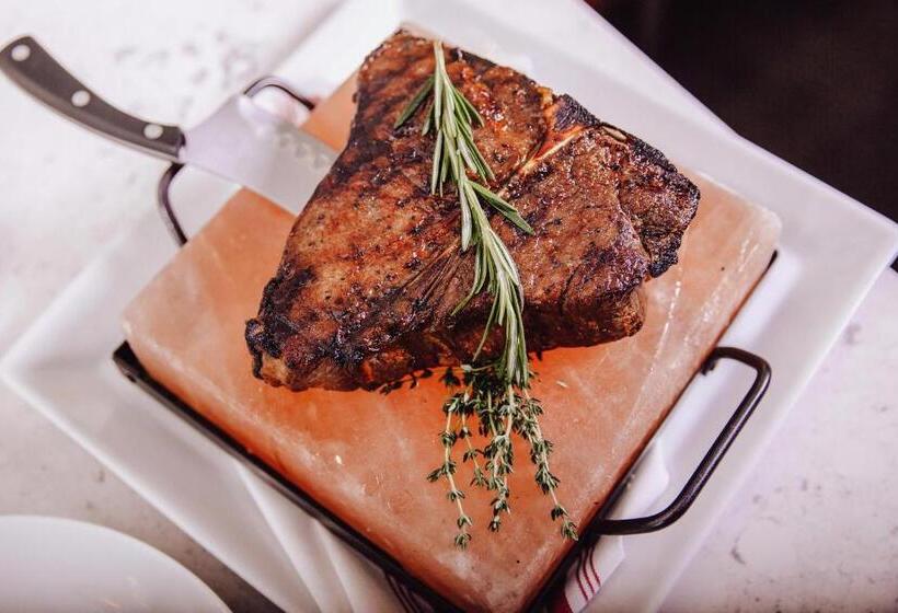 هتل Le Méridien Charlotte