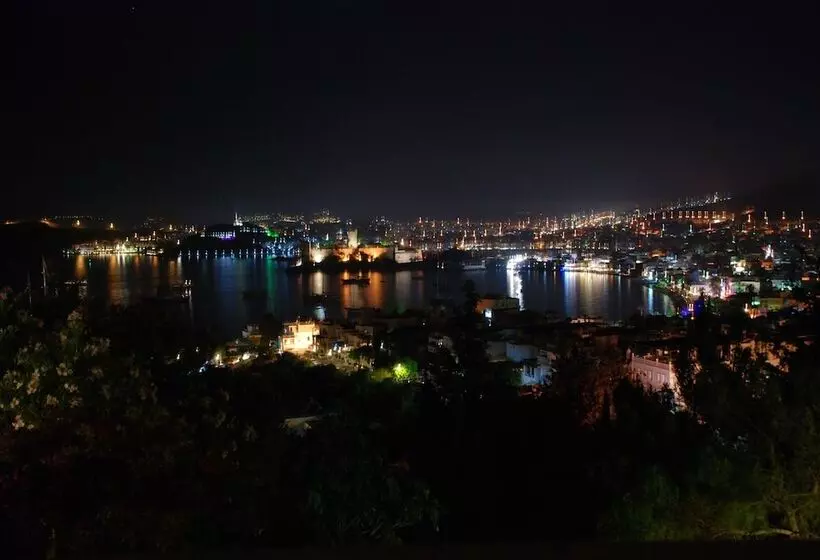 בית מלון כפרי Magna Manastir