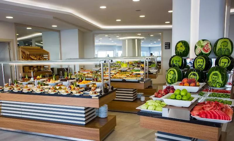 Отель Marti Prime Beach