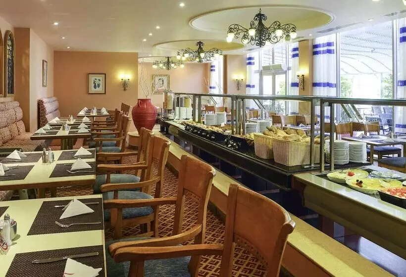 هتل Mercure Ismailia Forsan Island