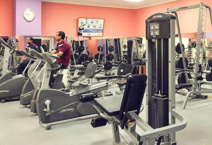 هتل Mercure Ismailia Forsan Island