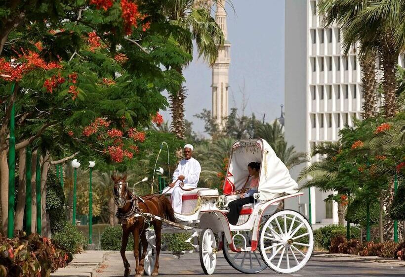 هتل Mercure Ismailia Forsan Island