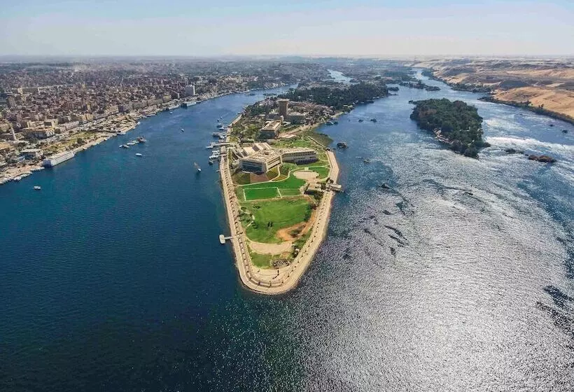 هتل Movenpick Resort Aswan