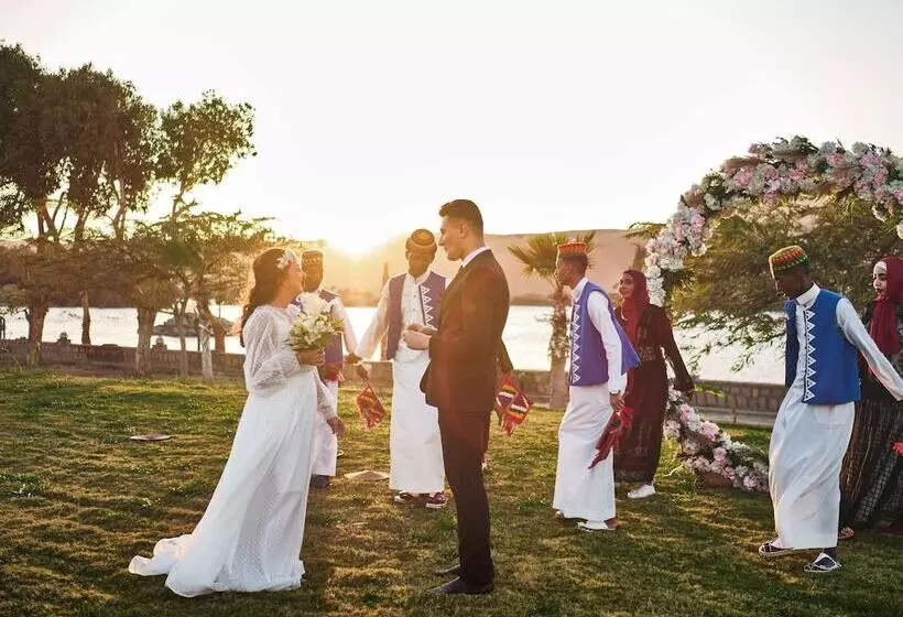 هتل Movenpick Resort Aswan