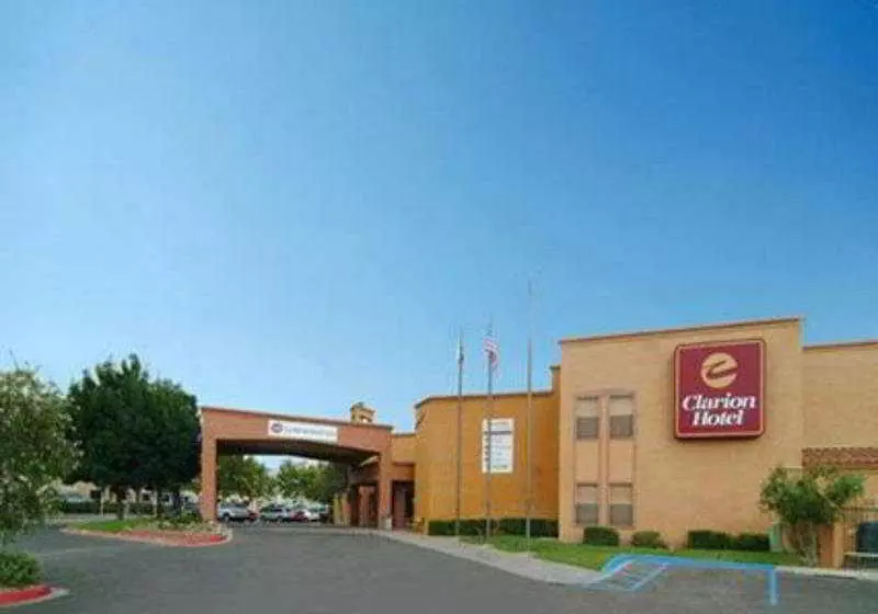 فندق Pan American Inn & Suites