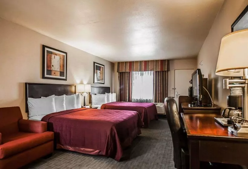 فندق Quality Inn & Suites Anaheim At The Park