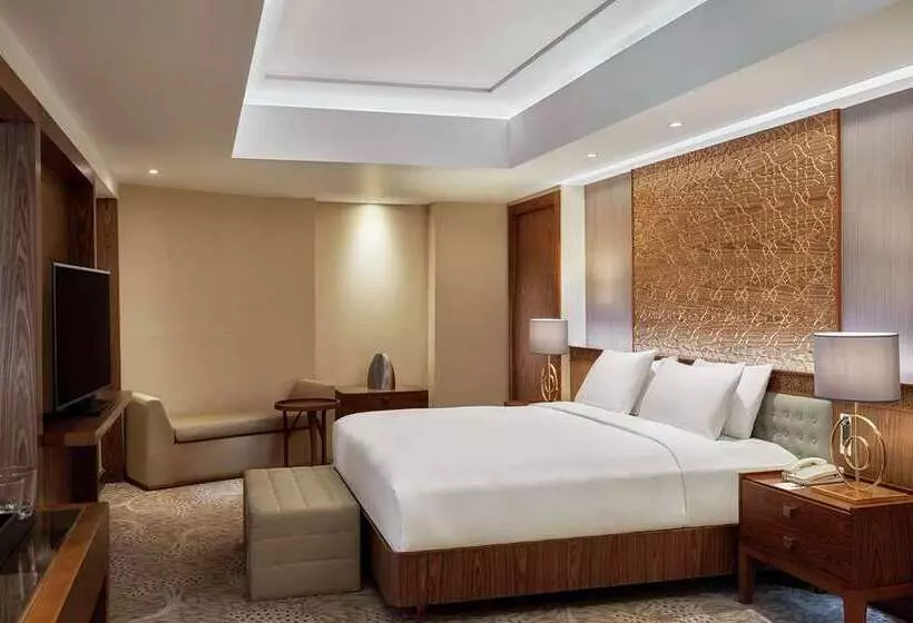 هتل Ramses Hilton