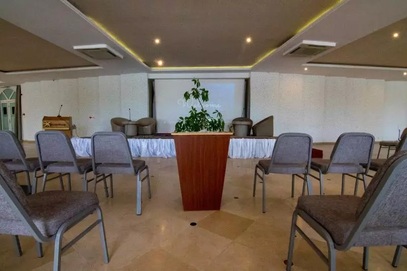 Riadh Palms Resort & Spa