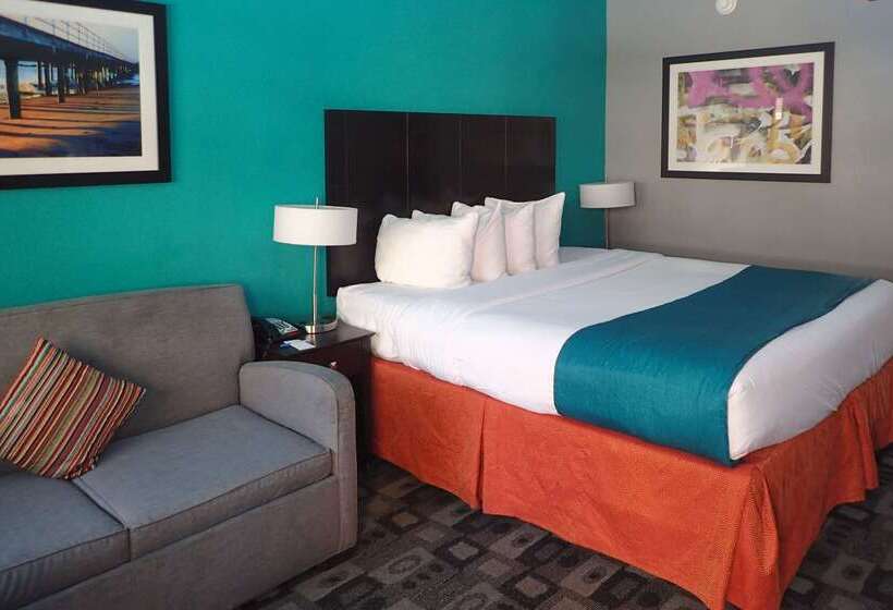 مُتل Clarion Inn