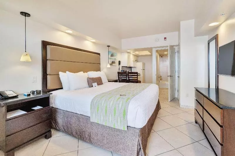 Best Western Plus Beach Resort