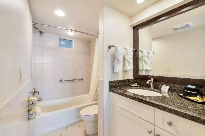 Best Western Plus Beach Resort