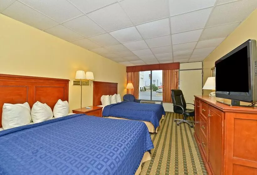 فندق Americas Best Value Inn Hillsboro