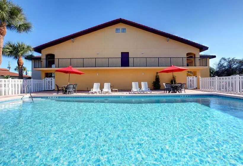 فندق Americas Best Value Inn Ocean Inn